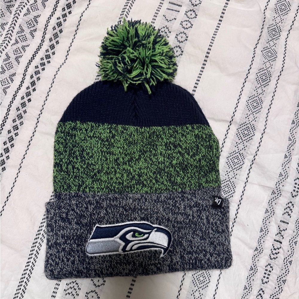 47 Brand Seahawks Navy and Green Beanie